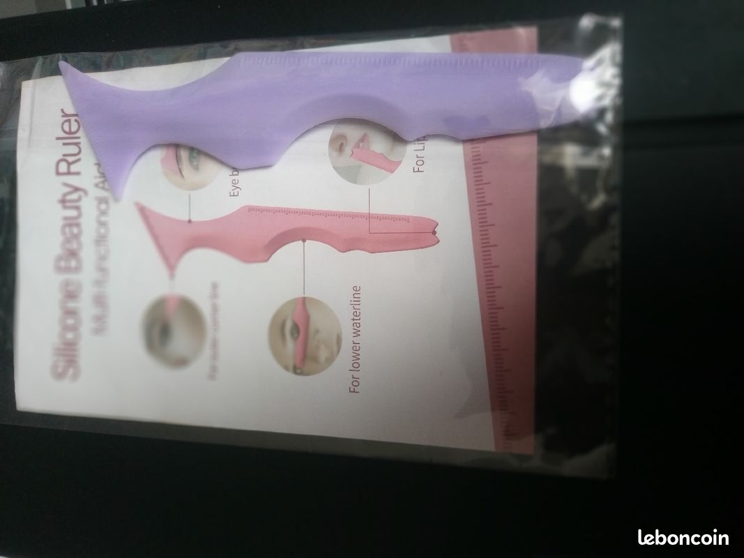 Pochoir de maquillage (image 1)