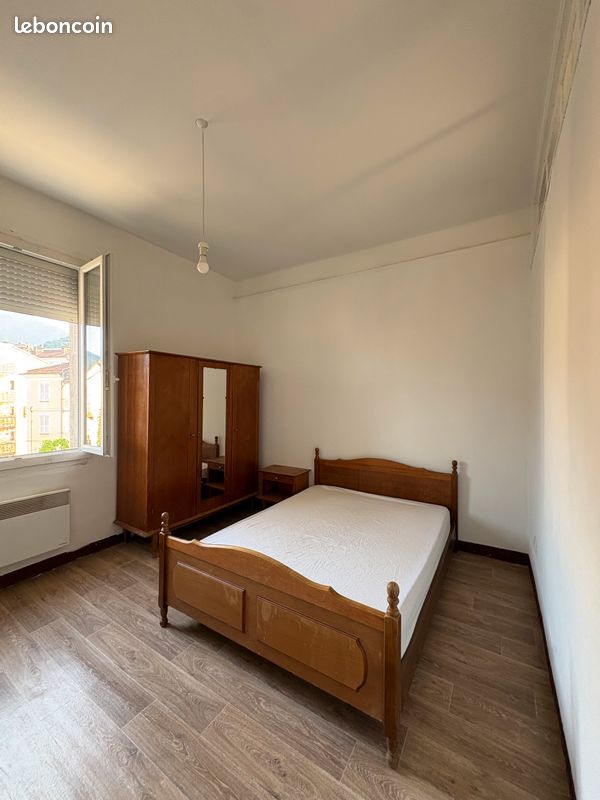 Appartement 1 pièce 30 m² · à Corte · 30 m² · 520 €