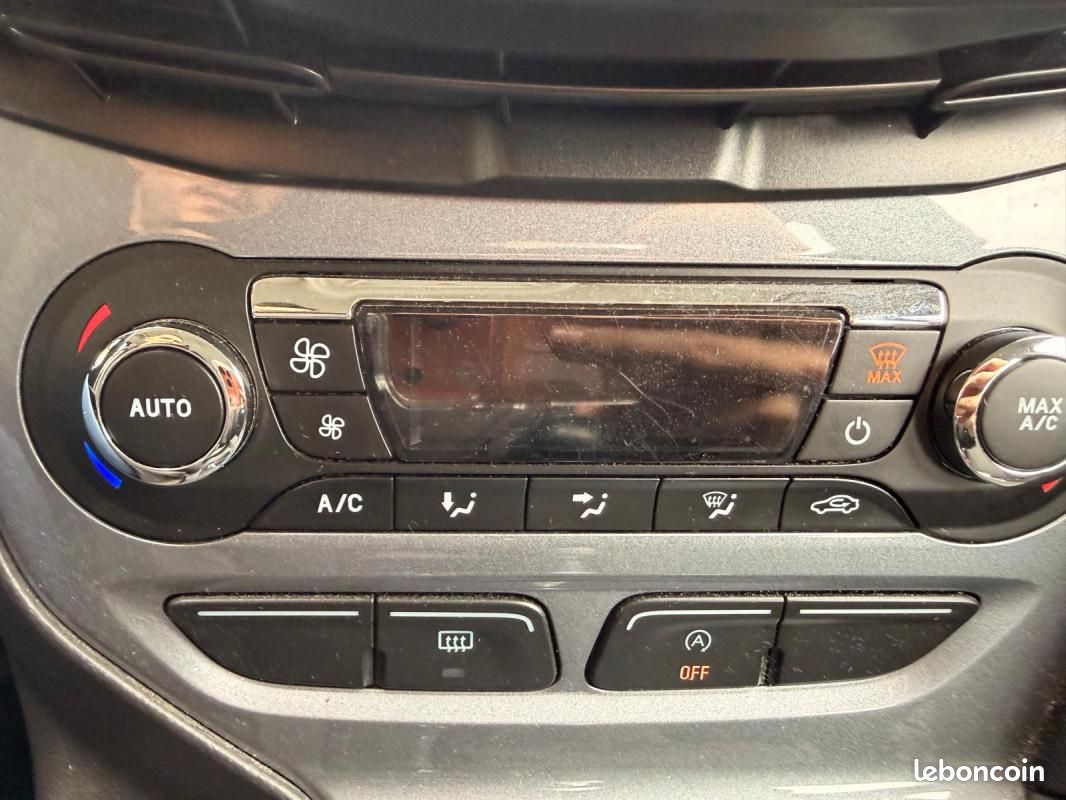 Ford Focus 1.0 SCTi 125ch EDITION (image 8)