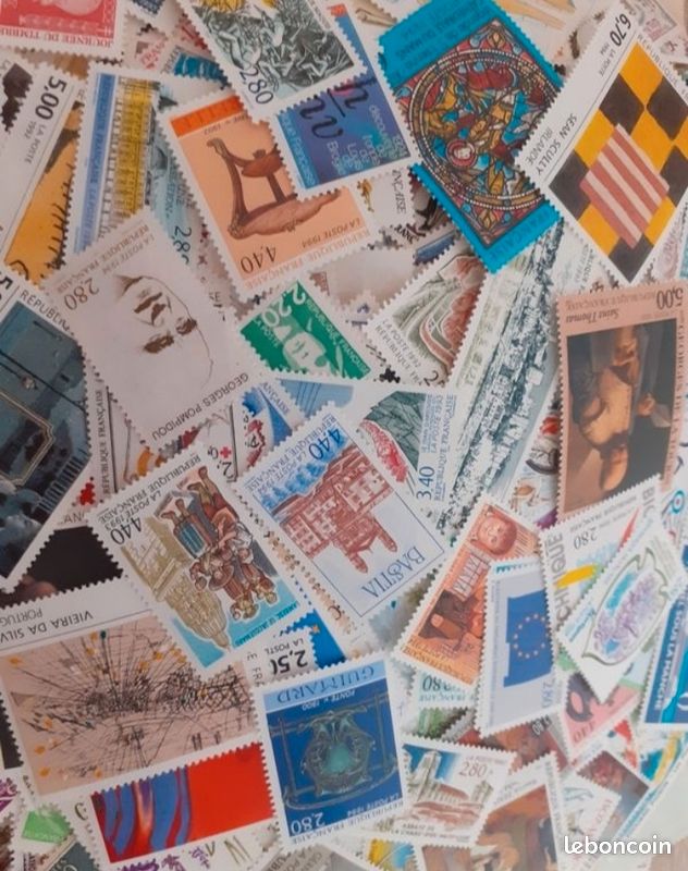 LOT de timbres francs pour affranchissement, valeur faciale 670 euros
