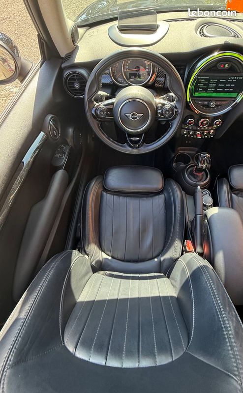 MINI MINI 2.0 192 COOPER S BVA EDITION YOURS- CAR PLAY- HARMAN/KARDON- CUIR- TOIT OUVRANT- GARANTIe (image 16)