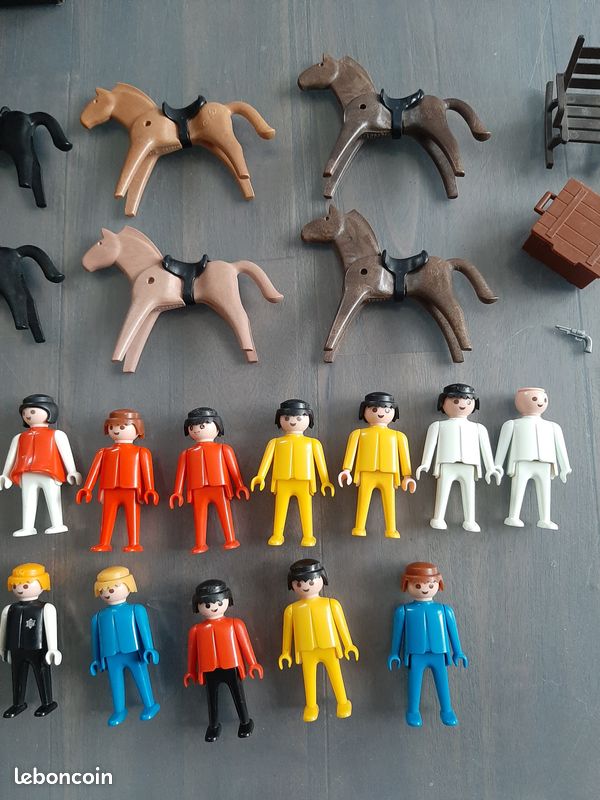 30 figurines Playmobil klicky 1974 cowboys shérif indiens et chevaux + accessoires vintage 3342 3555 3352 3580 (image 2)
