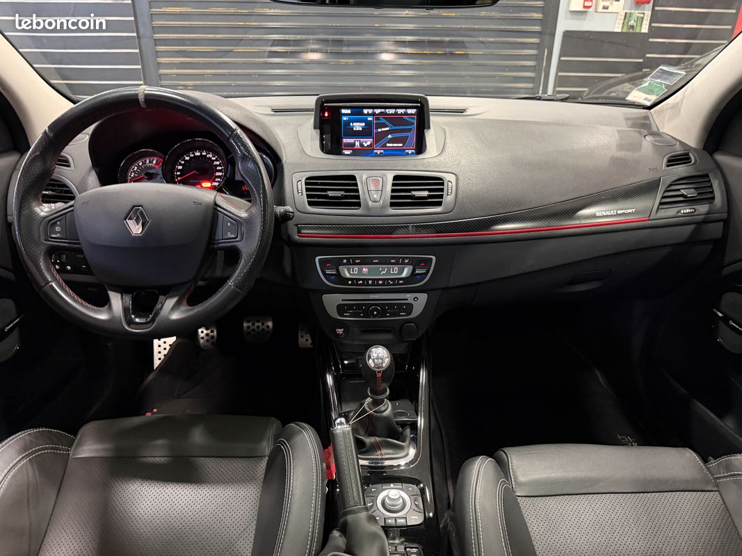 RENAULT Mégane III Phase 3 Coupé RS 2.0 16V Turbo S&S 265 cv (image 7)