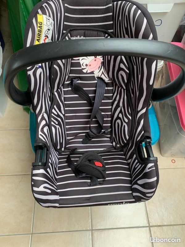 Coque voiture pour bébé (image 2)