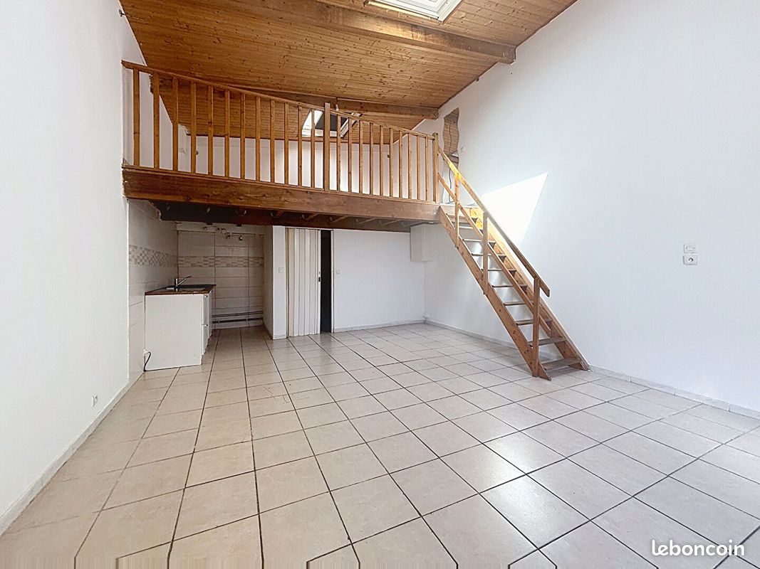 Appartement 1 pièce 40 m² · à Salon-de-Provence · 40 m² · 123 000 €