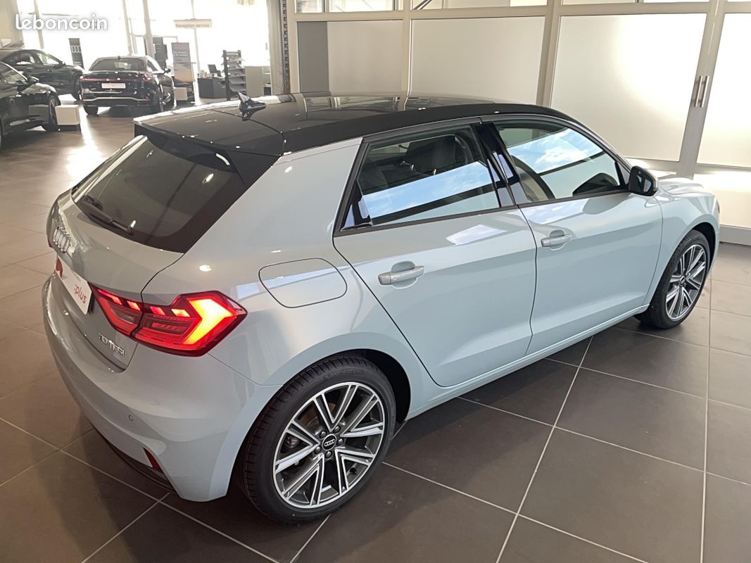 AUDI A1 Sportback 30 TFSI 116 ch S tronic 7 Design (image 5)