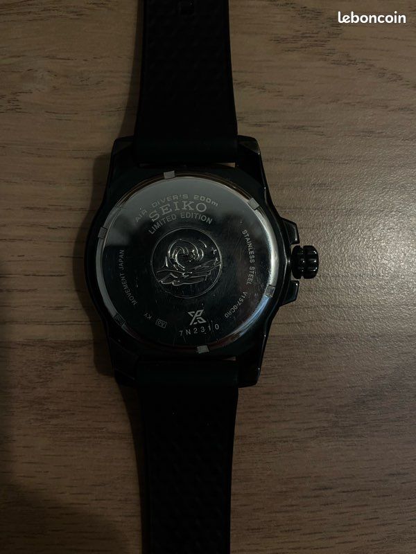 Seiko Prospex SNE593P1 (image 13)