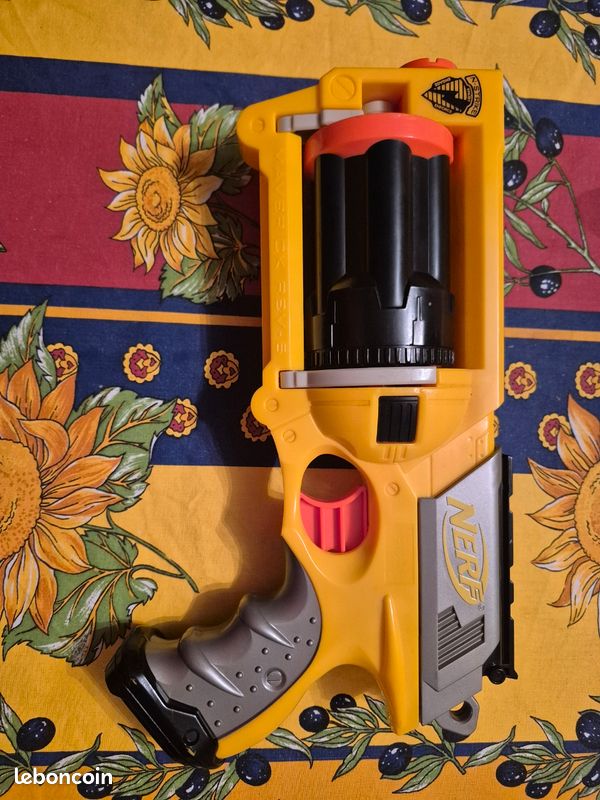 Jouet nerf (image 1)