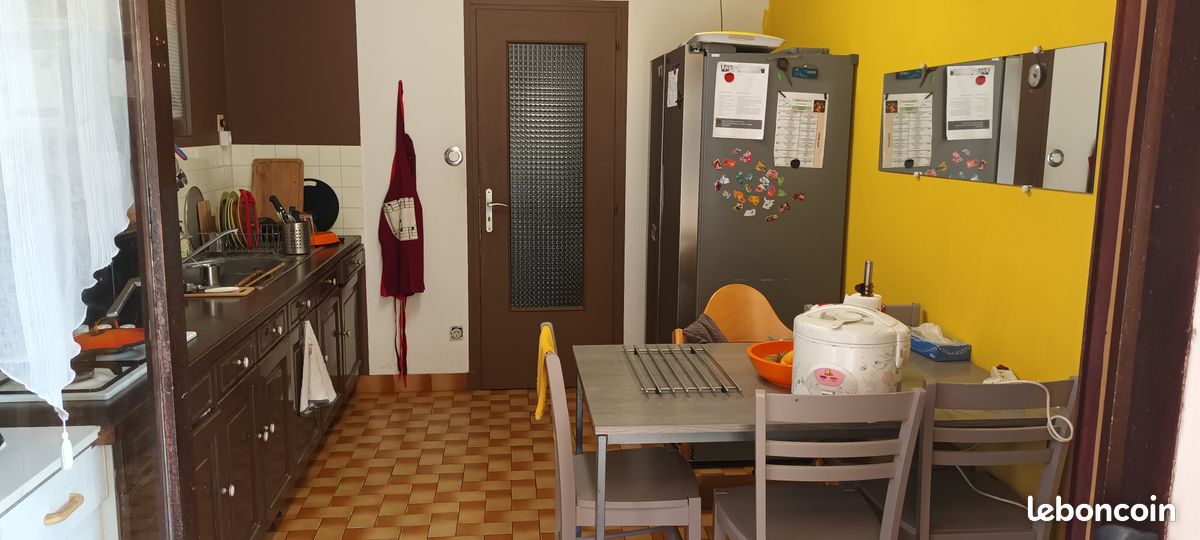 Maison 5 pièces 122 m² · à Beaurepaire · 122 m² · 170 000 €