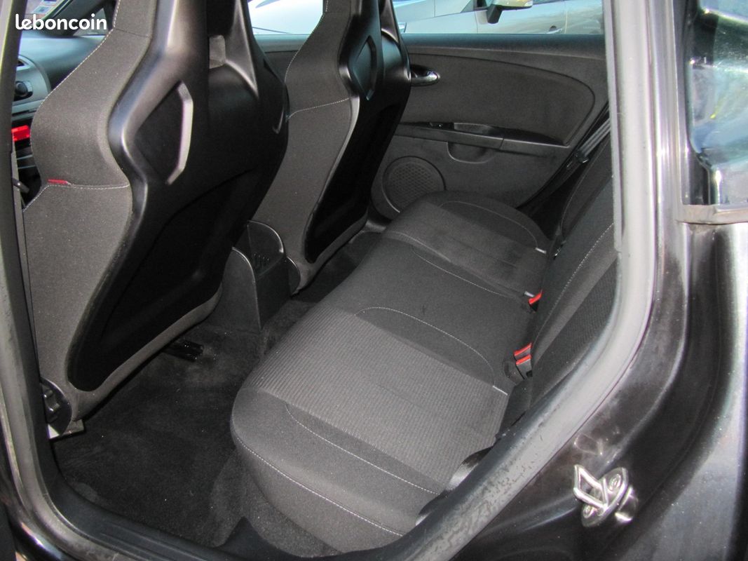 Seat LEON 2.0 TSI 240CH CUPRA (image 8)