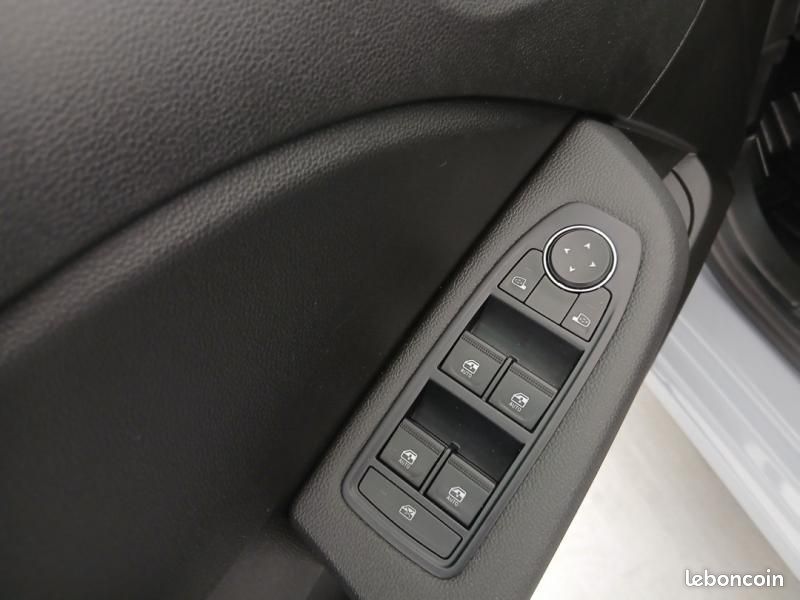 Renault Clio 1.0 TCe 90ch Evolution - 24 (image 20)