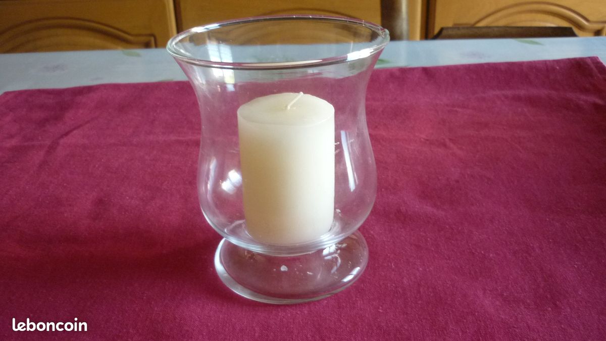 Coupe sur pied neuve avec bougie hauteur 12 cm (image 1)