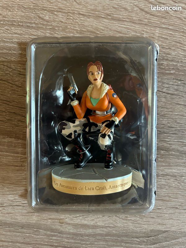LARA CROFT - Tour Von Croy - Tomb Raider Figure by Edition Atlas EUR 22