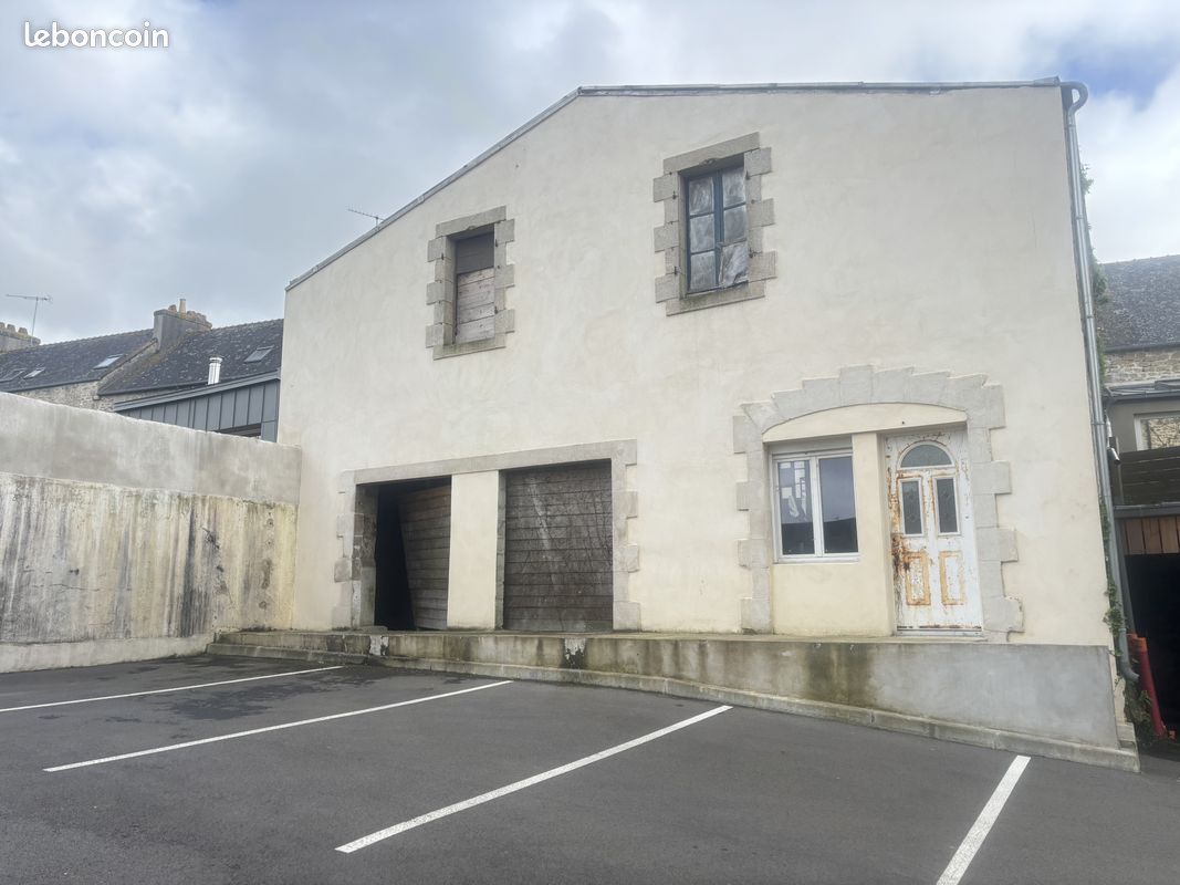 Maison 1 pièce 220 m² · à Pont-l'Abbé · 220 m² · 263 500 €
