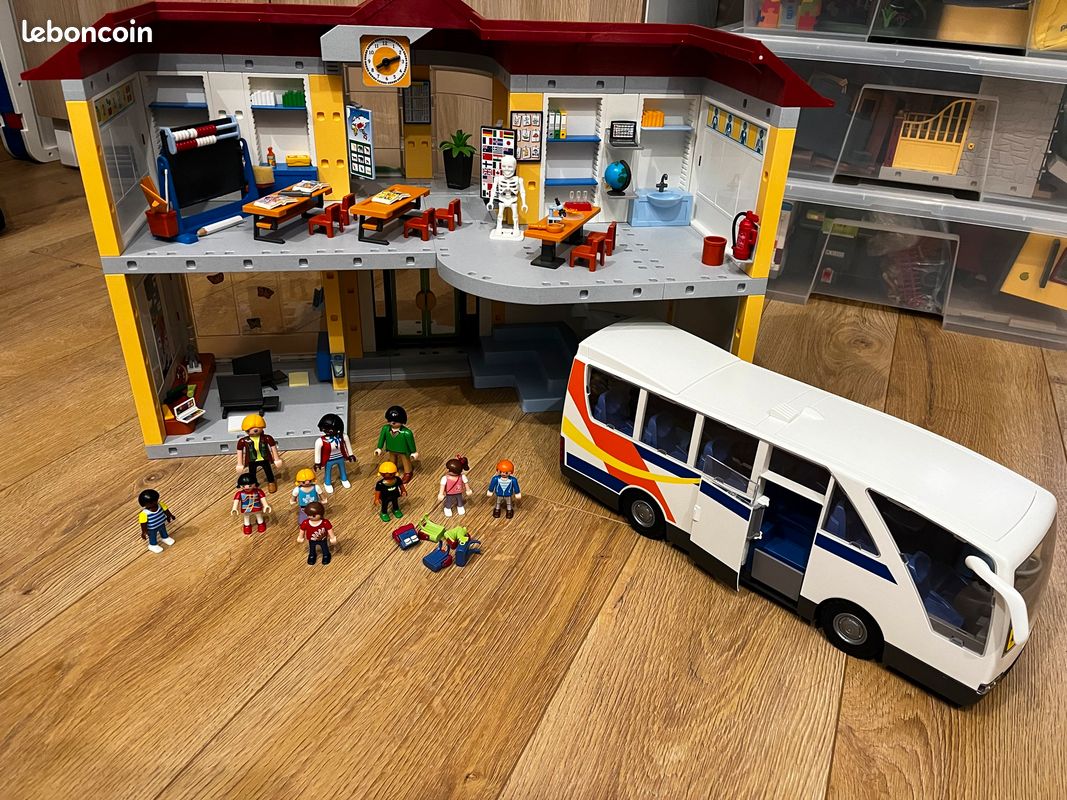 École, salle de de sports et bus scolaire Playmobil Jeux Jouets