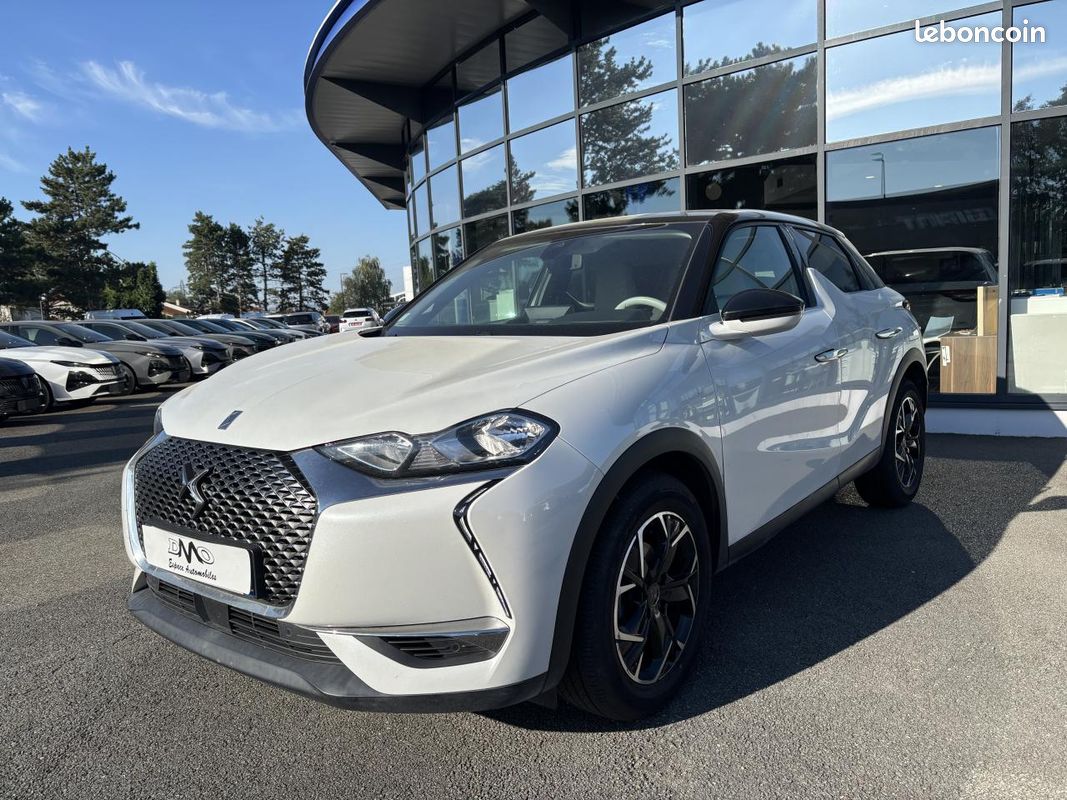 DS DS 3 DS3 Crossback 1.2i PureTech 12V - 100 So Chic (image 1)