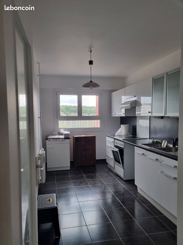 Appartement 3 pièces 64 m² · aux Clayes-sous-Bois · 64 m² · 1 150 €/mois