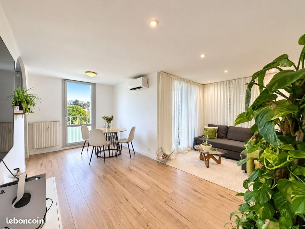 Appartement 3 pièces 73 m² · à Marseille · 73 m² · 115 000 €