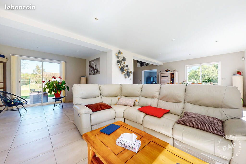 Maison 7 pièces 197 m² · à Fontcouverte · 197 m² · 430 000 €