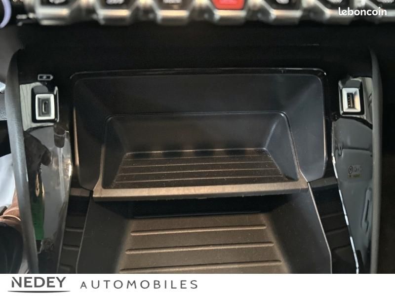 Peugeot 208 1.2 PureTech 100ch S&S Active (image 27)