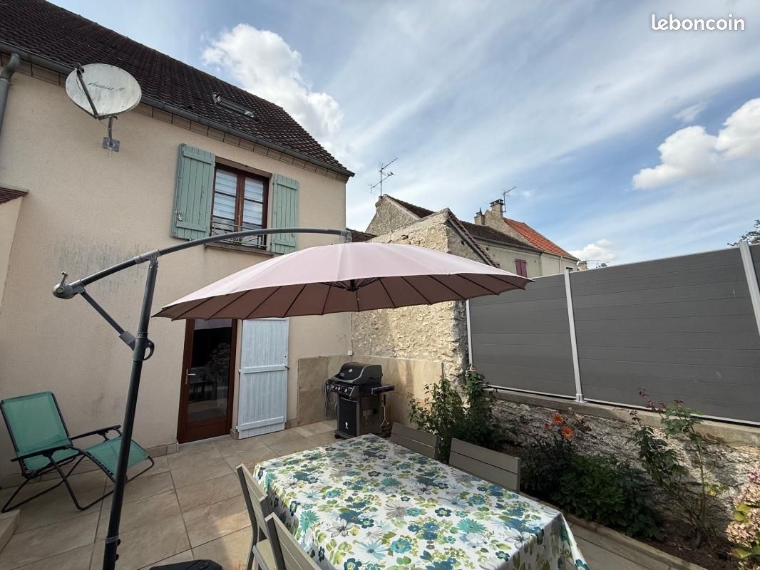 Appartement 3 pièces 69 m² · à Marines · 69 m² · 239 000 €