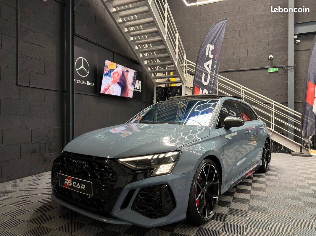 Audi RS3 III SPORTBACK 2.5 TFSI 400 QUATTRO S TRONIC FREINS CERAMIQUE - BANG&OLUFSEN - TOIT OUVRANT (image 10)
