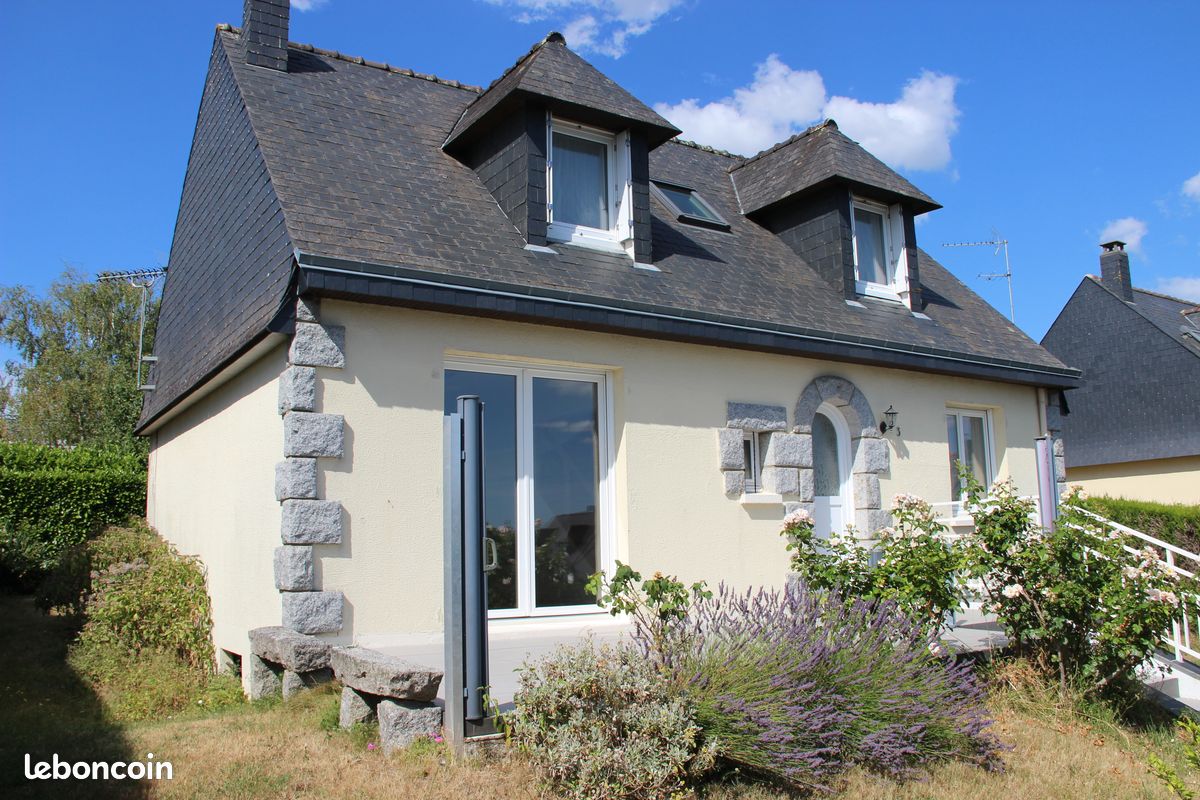 Maison 4 pièces 96 m² · à Vezin-le-Coquet · 96 m² · 330 000 €