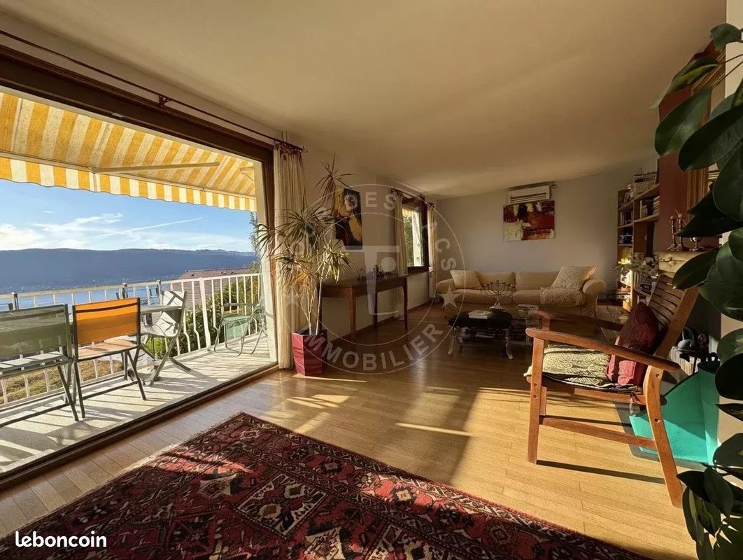 Maison 7 pièces 175 m² · à Veyrier-du-Lac · 175 m² · 1 600 000 €