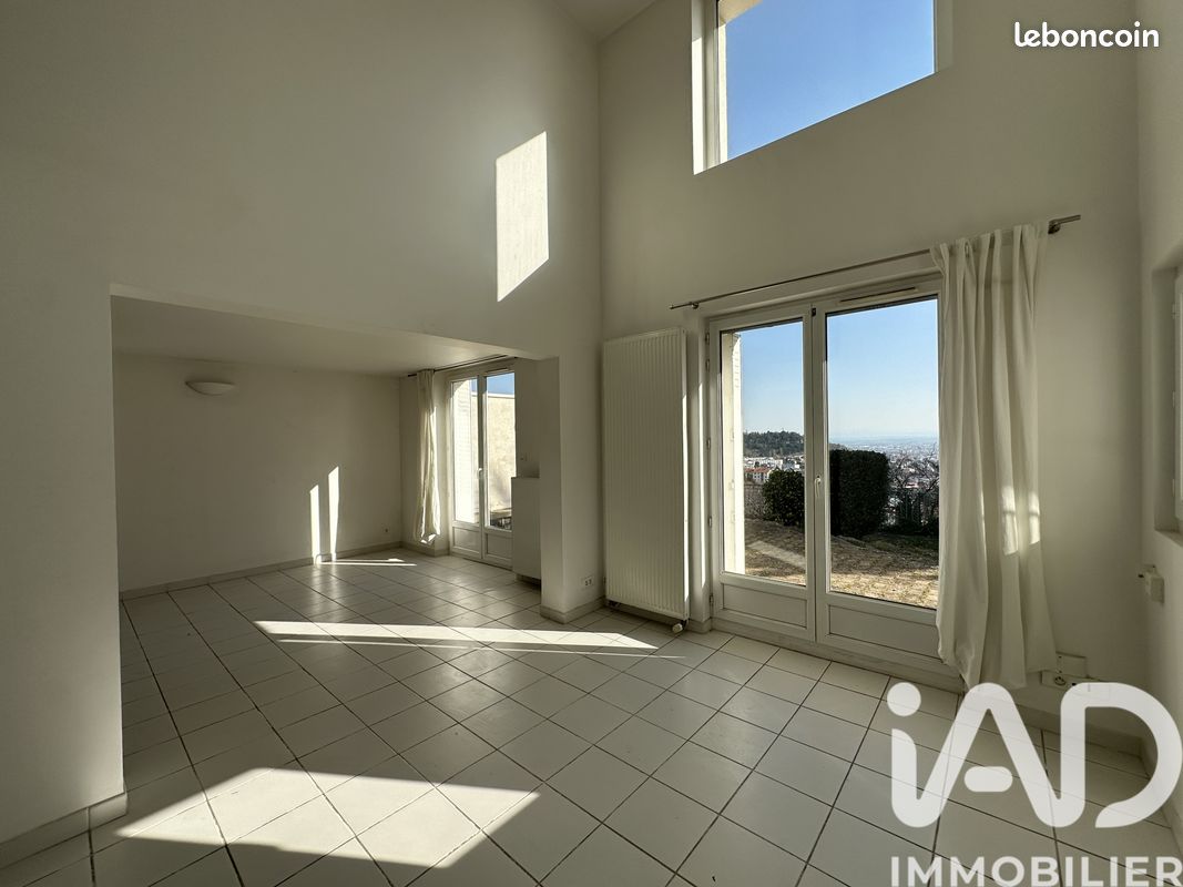 Maison 7 pièces 165 m² · à Chamalières · 165 m² · 485 000 €