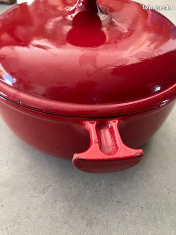 COCOTTE N° 23 ANCIENNE LE CREUSET ? EN FONTE ÉMAILLÉE MARRO