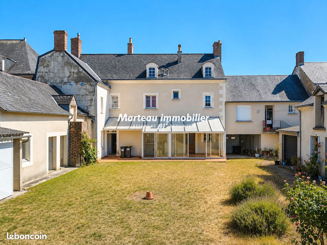 Maison 9 pièces 195 m² · à Mayet · 195 m² · 139 190 €