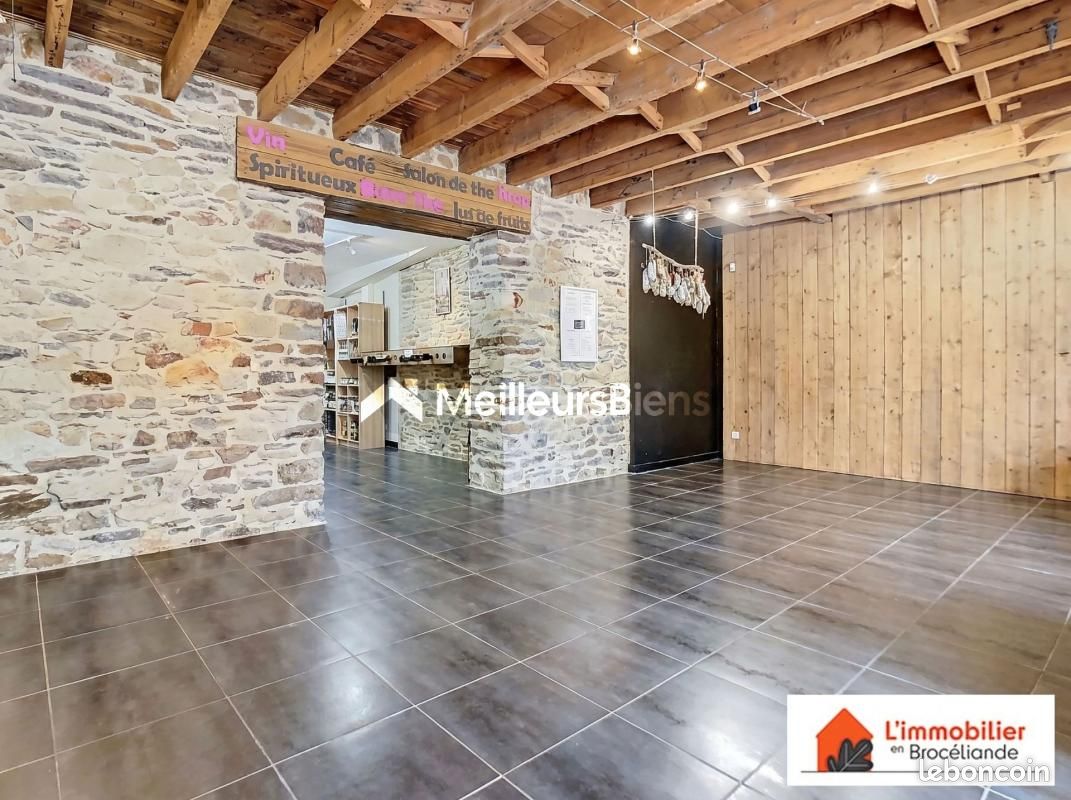 Immeuble 13 pièces 315 m² · à Guer · 315 m² · 299 000 €