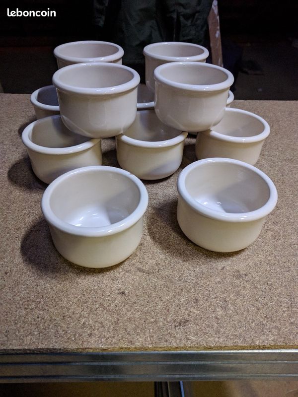 Ramequins ronds beige en terre cuite (image 4)