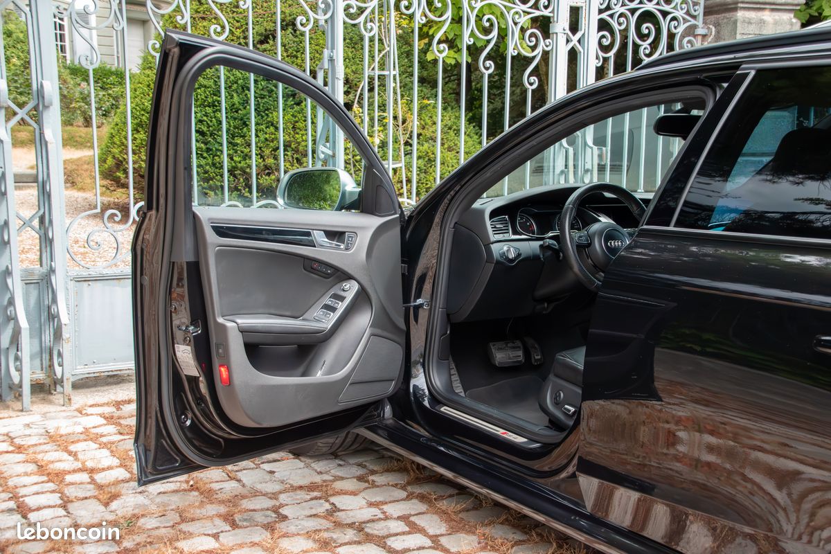 Audi RS4 Avant (B8) 4.2 TFSI V8 450ch *Châssis Sport Plus / Sièges électriques chauffants à mémoire / Différentiel quattro Sport / Feux dynamiques / Radars + Caméra (image 9)