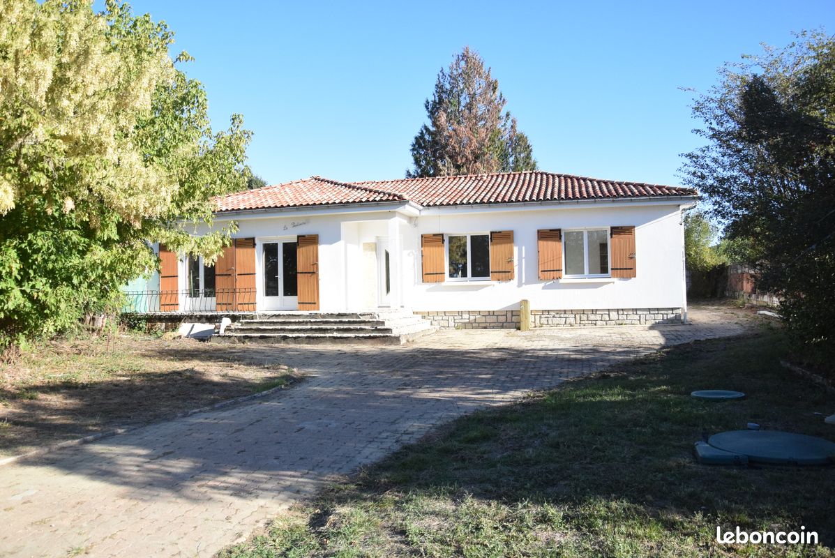Maison 5 pièces 147 m² · à Chaniers · 147 m² · 225 000 €