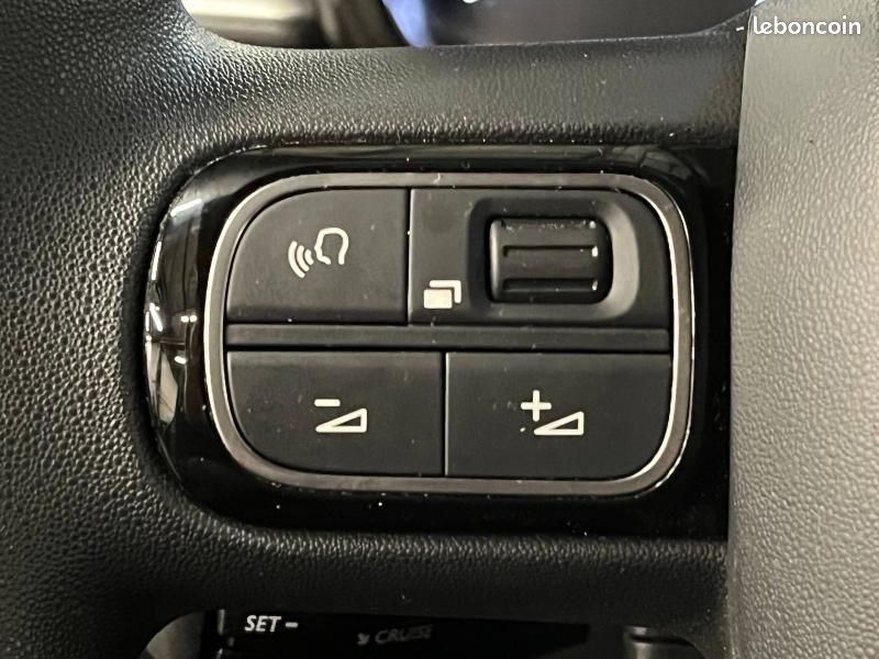 Citroen C3 Essence 110 Feel GPS Radar Recul Clim Auto Régulateur (image 23)