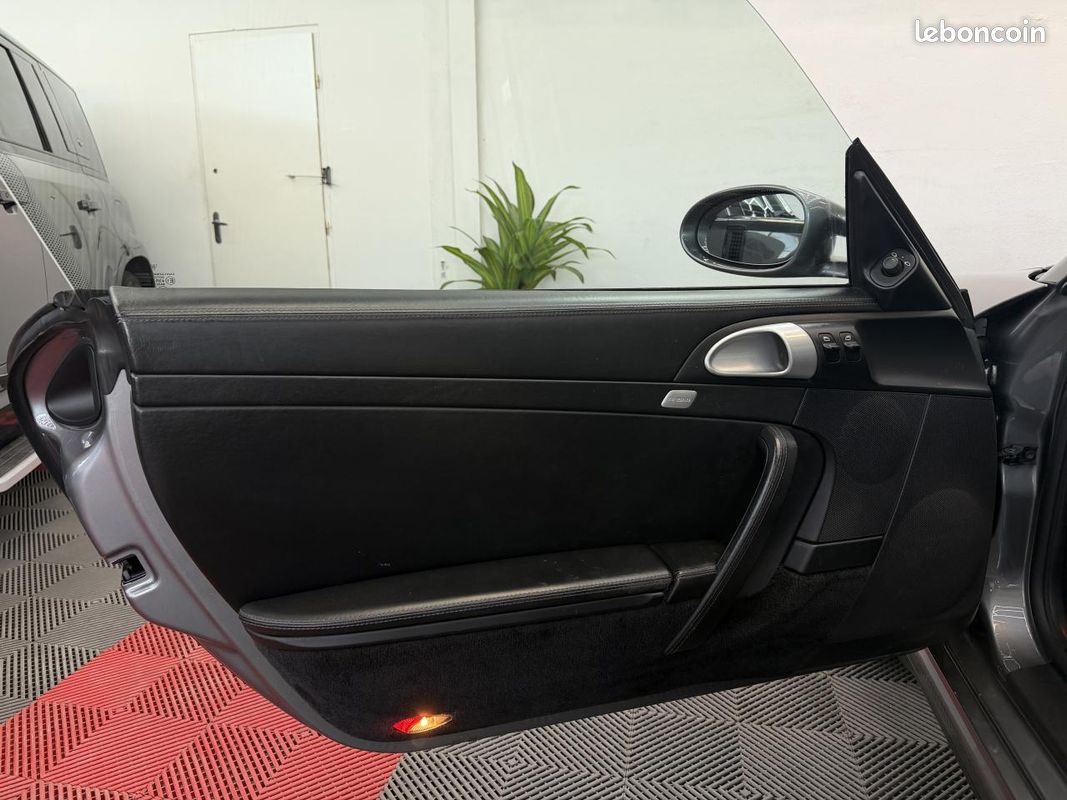 PORSCHE 911 Carrera 4S 3.8i TYPE 997 355CH ECHAPP ET SIEGES SPORT/RADARS (image 26)