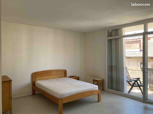 Appartement meublé près de la Doua — 1