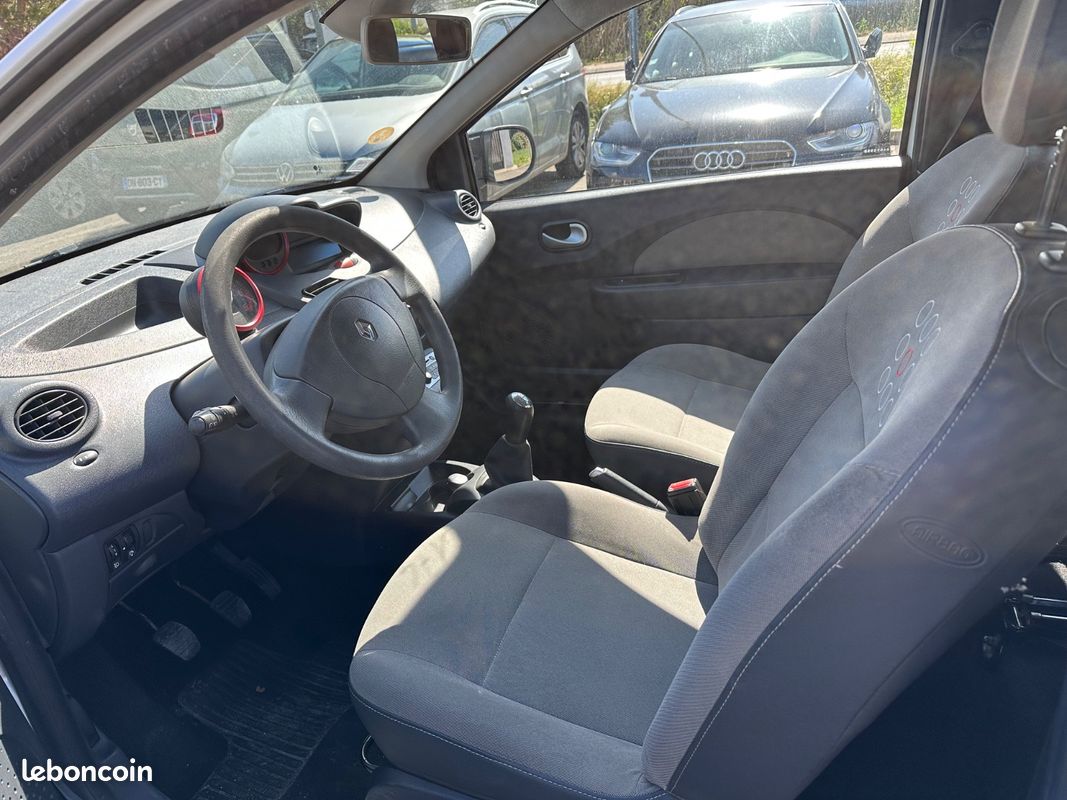 Renault TWINGO II Night & Day (image 4)