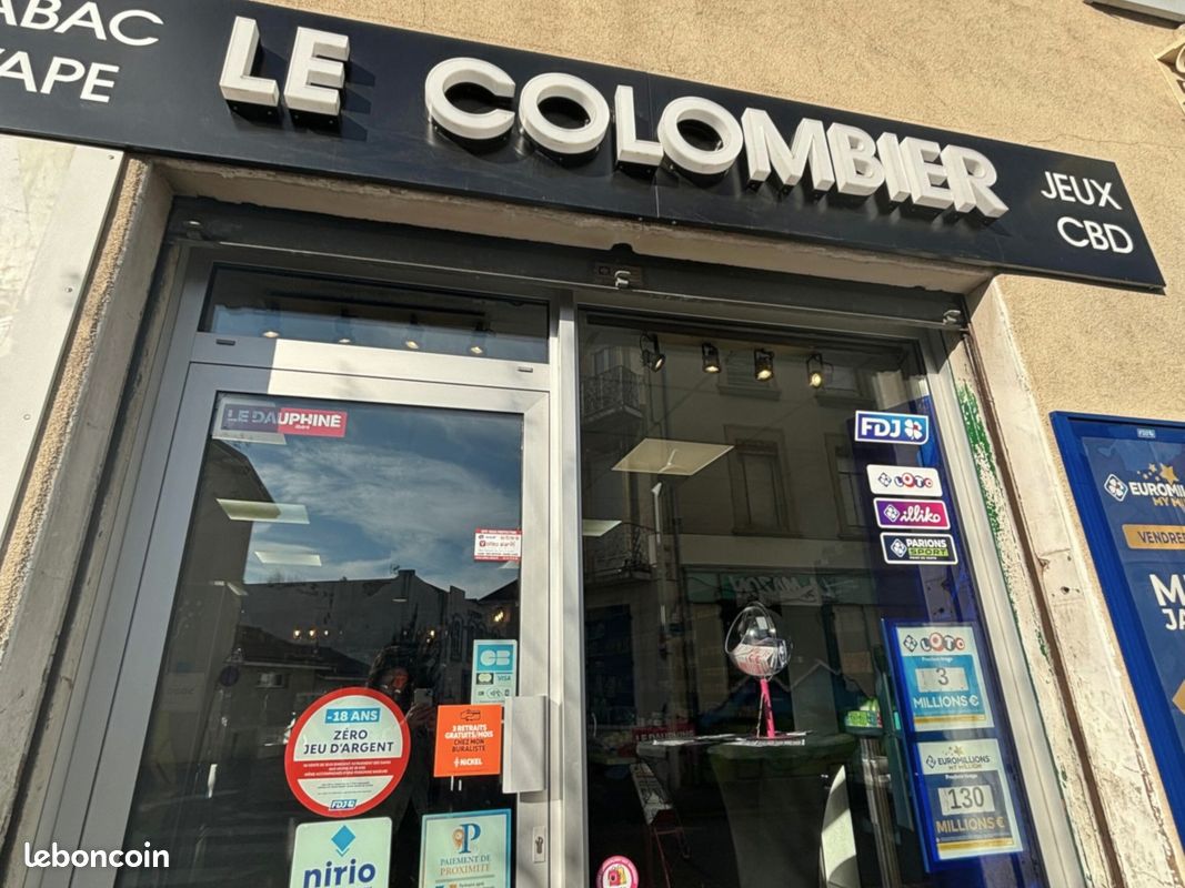 Fons de commerce FDJ  Vape  Commerce vivant et rentable  Voiron -  Bureaux & Commerces
