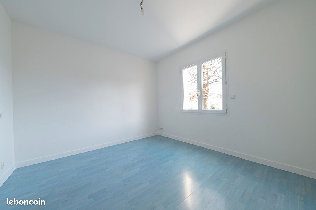 Maison 4 pièces 325 m² - Étaules 17750 (image principale 6)