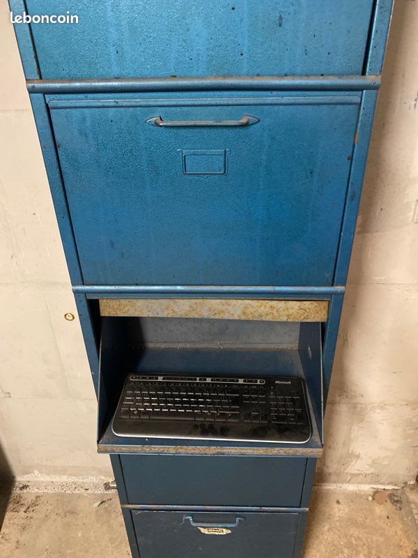 Armoire casier à bascule industriel (image 3)