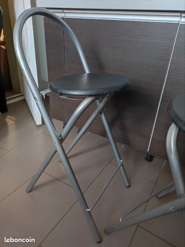 Lot de deux tabourets de bar noir (image 2)