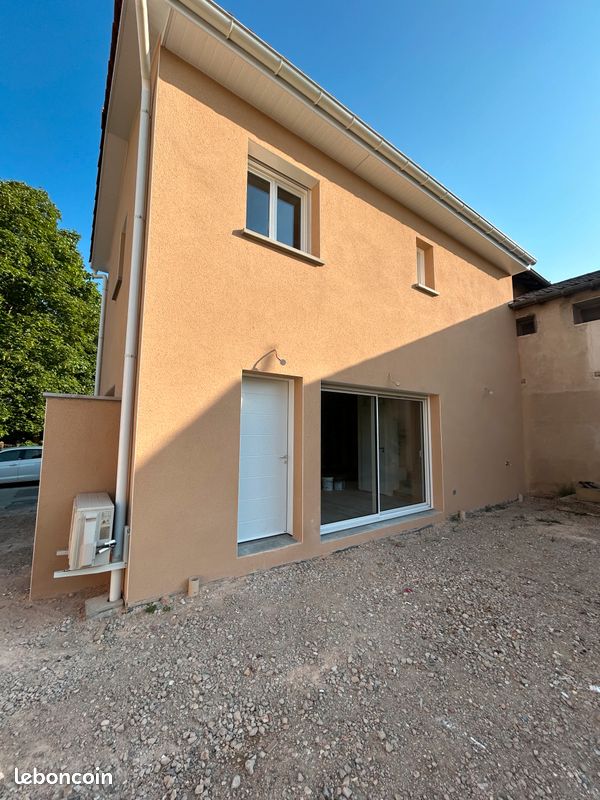 Maison 4 pièces 87 m² · à Fareins · 87 m² · 325 000 €