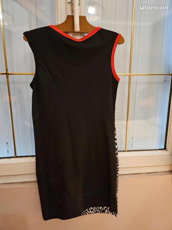 tester réplique Taille relative clip ressort En toute transparence la personne L