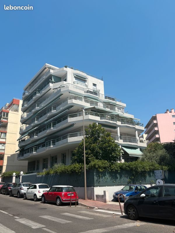 Appartement 2 pièces 29 m² · à Le Cannet · 29 m² · 93 000 €