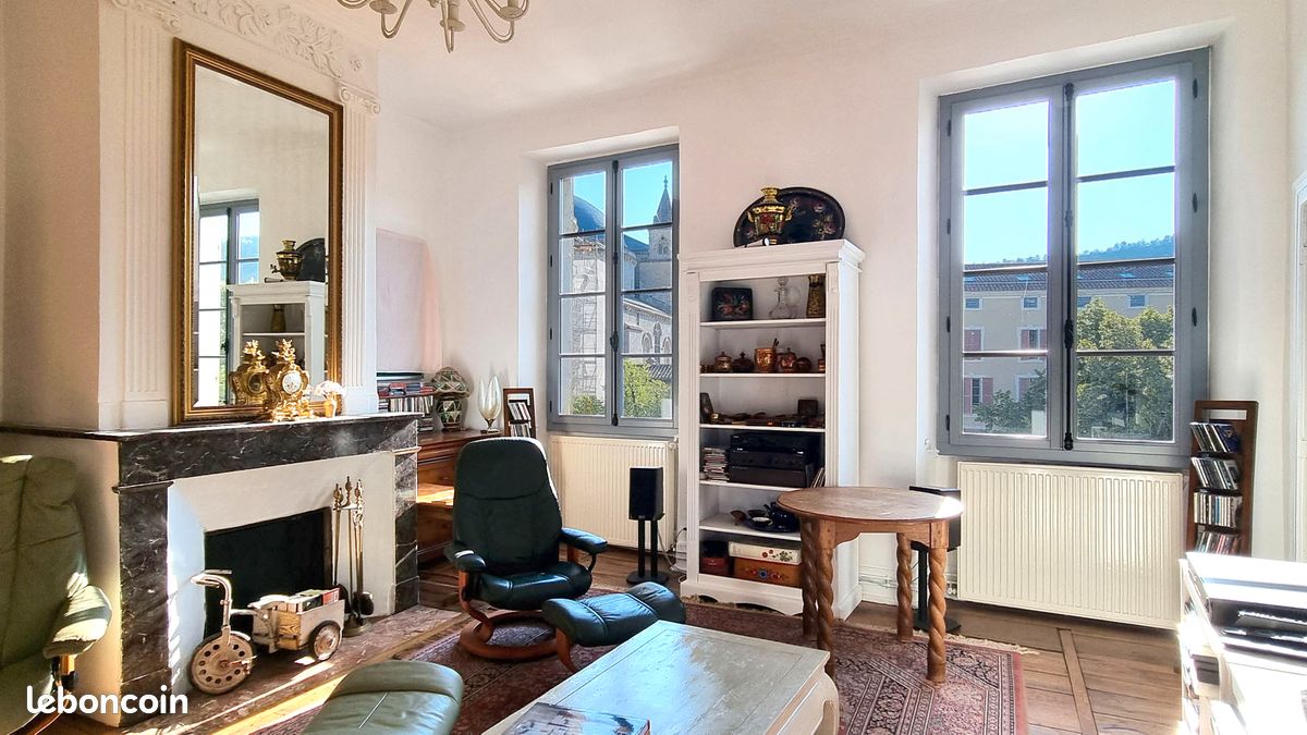 Appartement 5 pièces 124 m² · à Cahors · 124 m² · 219 950 €
