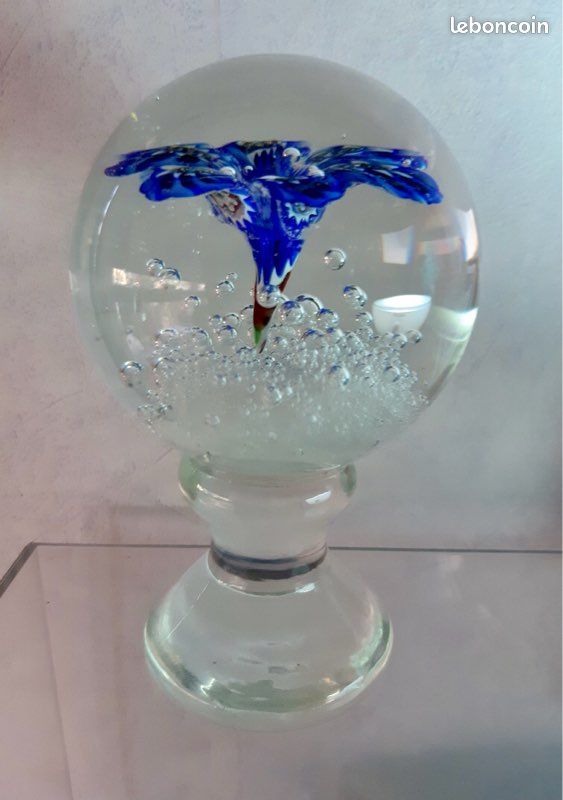 Presse papier sur pied Ferro Lazzarini Murano, sulfure ancien (image 1)