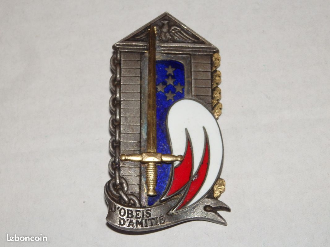 Insigne Promotion St Cyr Général FRERE (image 1)