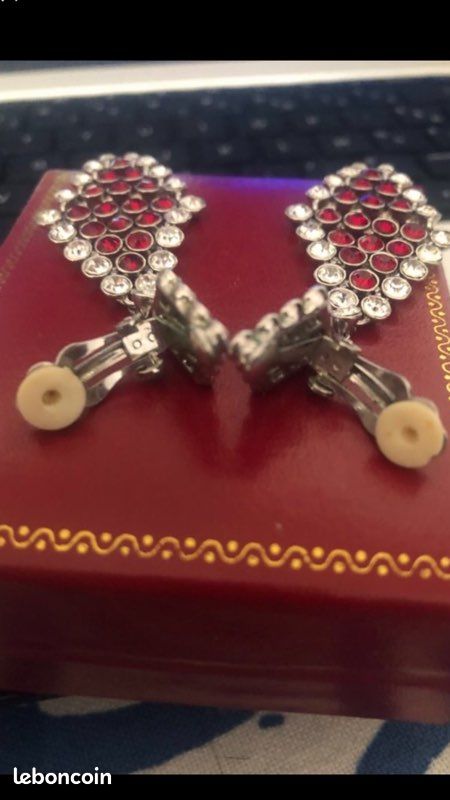 Boucles D'oreilles Pendantes Clips Victoriennes Strass - Doré - Occasion